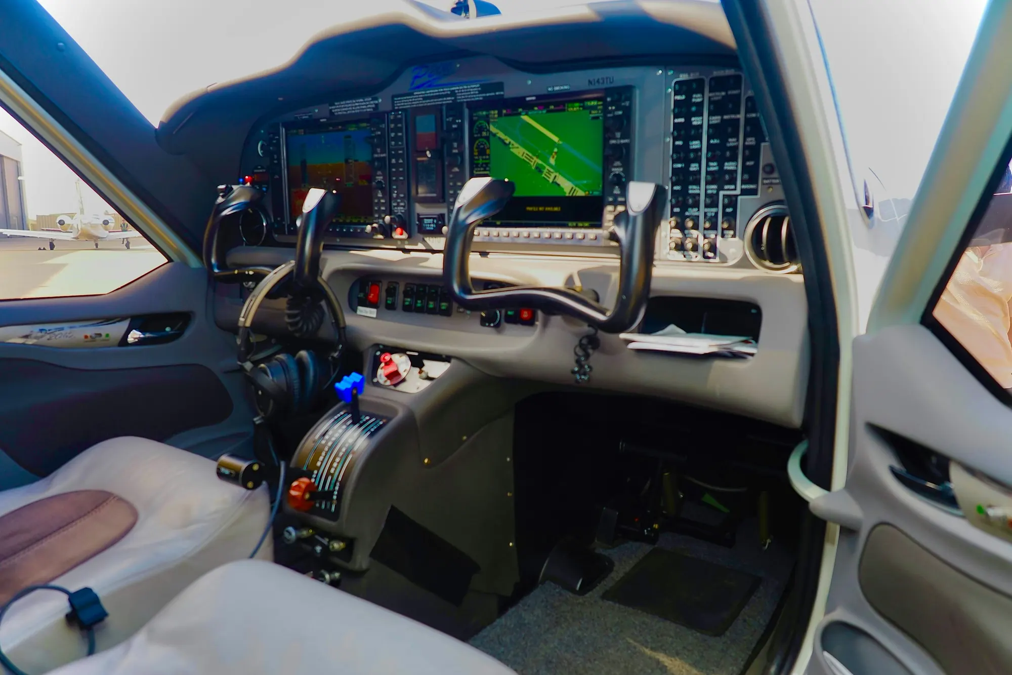 Turboprop cockpit